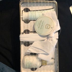 Dead Sea Minerals Luxury Mini Kit